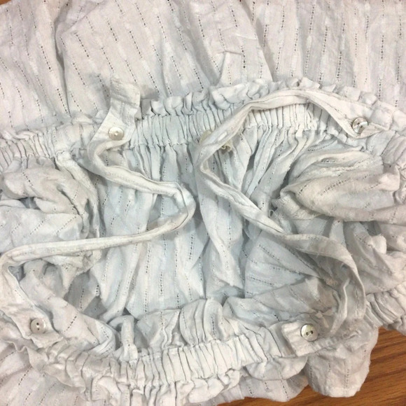 Anthropologie White Off Shoulder Removable Strap Cotton Top -Size Medium - Picture 10 of 12
